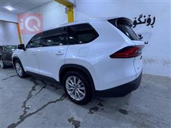 تۆیۆتا گراند هایلاندەر